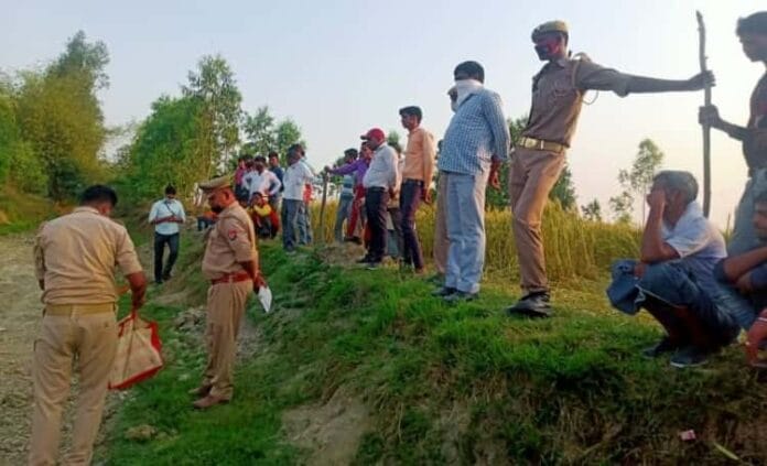 हरदोई : अवैध संबंधों के चलते पति को जिंदा जलाया