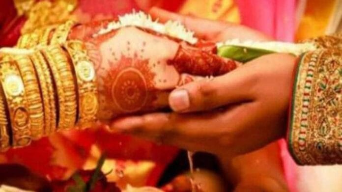 यूपी में 18 साल से पहले हो जाती है हर 5वीं युवती की शादी