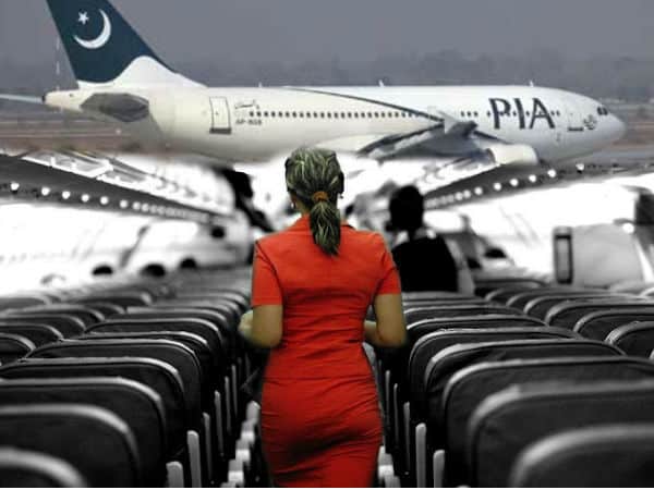 लखनऊ आ रही इंडिगो की फ्लाइट में मनचलों ने एयर होस्‍टेस से की अश्‍लील हरकतें,मुकदमा दर्ज(सांकेतिक फोटो )