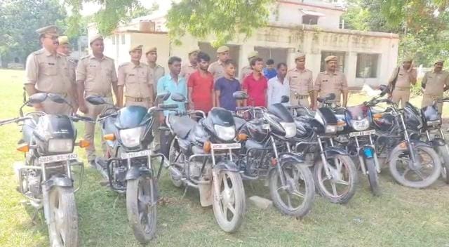 हरदोईः चोरी की 11 बाइक बरामद, पांच शातिर चोर गिरफ्तार