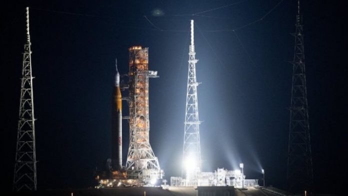Artemis 1: NASA का सबसे शक्तिशाली रॉकेट लॉन्च के लिए तैयार, अंतरिक्ष के लिए आज भरेगा उड़ान