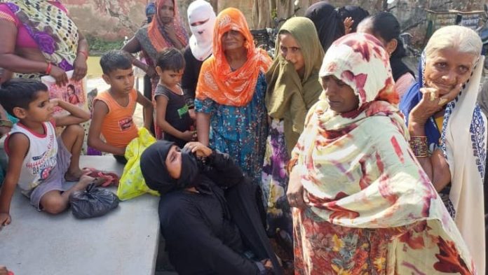 हरदोई: हाईटेंशन लाइन के टूटे तार की चपेट में आकर राजमिस्त्री की मौत