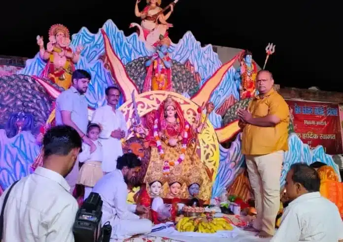 मोहल्ला मिश्राना में भव्य विशाल दुर्गा जागरण का हुआ आयोजन