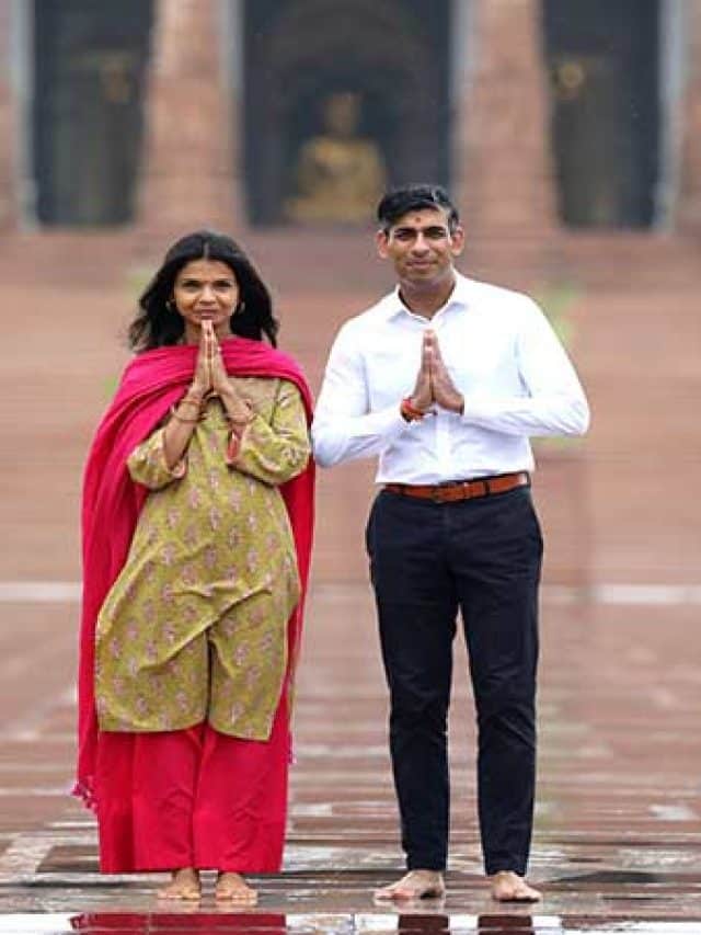 पत्नी अक्षता के साथ अक्षरधाम मंदिर पहुंचे ब्रिटिश PM ऋषि सुनक, कहा, “मुझे हिंदू होने पर गर्व है “